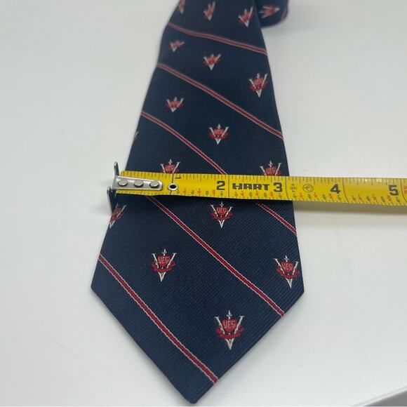 WM Chelsea Navy Red Gray Coat Of Arms Pure Silk Career Office Necktie NWOT - Picture 5 of 6
